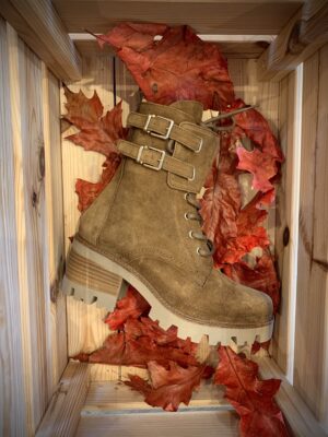 Viguera High Heel Boot Durkins Longford