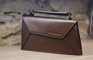 Hispaintas Angular Bag (Bronze)