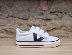 Victoria 163 Canvas Trainer