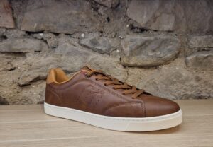 Wrangler Bennet Trainer