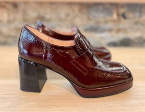 Hispanitas Block Heel Wine Loafer