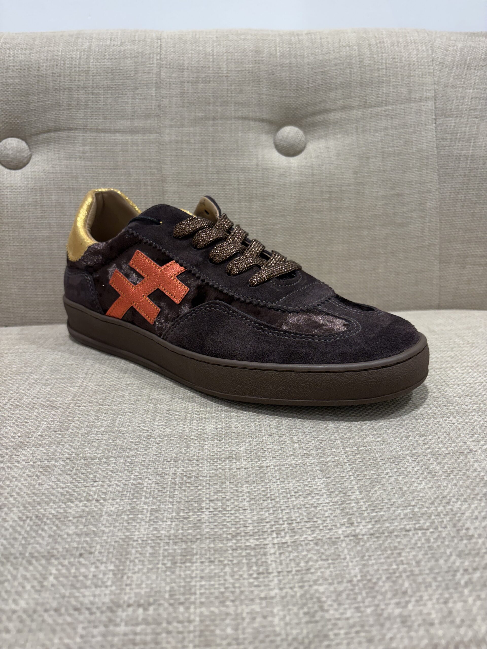 Another Trend Albaran Trainer