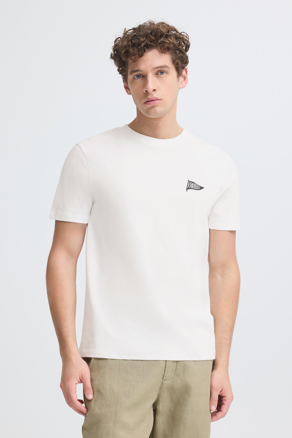 mens white t shirt minimal logo slim fit clean casual style
