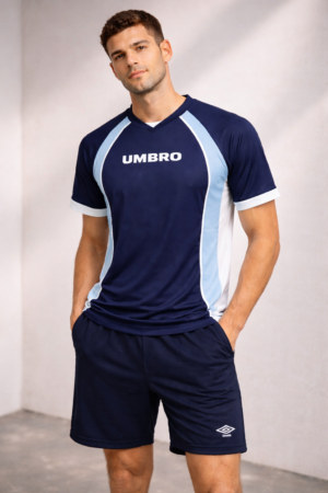 Umbro Panelled Raglan Top