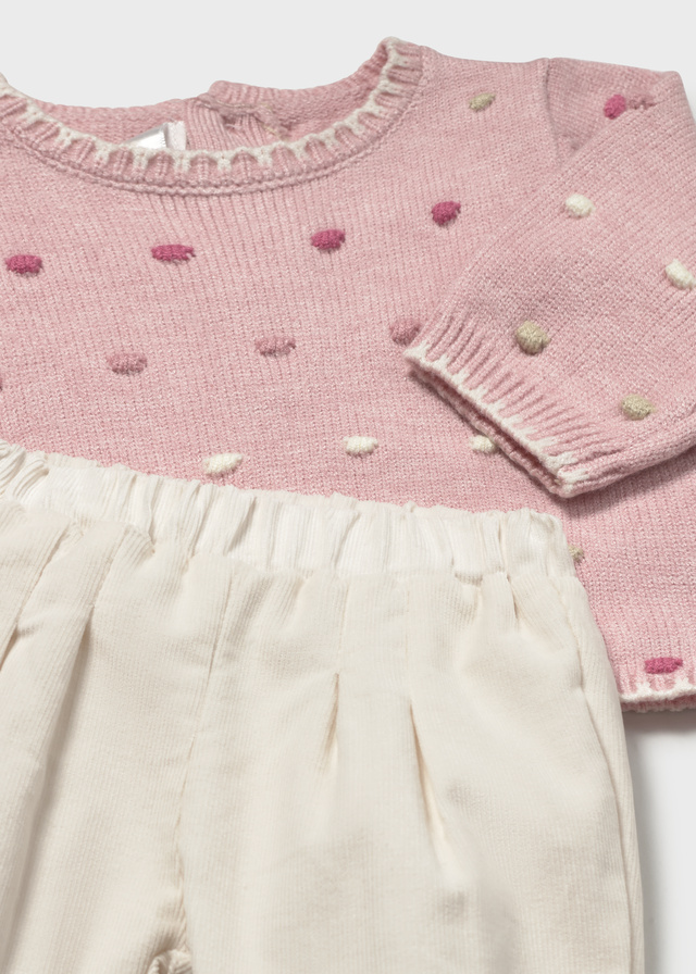 Detail of the jumper from the Mayoral rose-pink newborn girl set