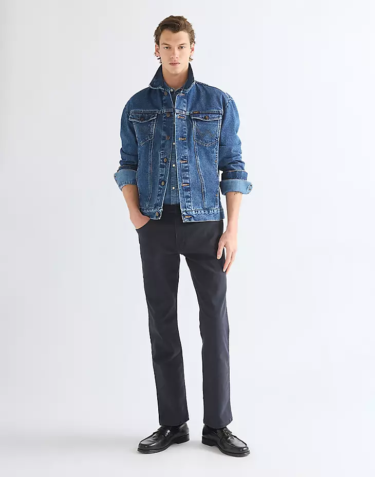 Wrangler Greensboro Navy Chino Jean
